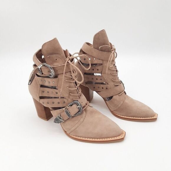 Silent D | Anthro La Festive Ankle Boot in Tan Suede - 41 / 10 - Picture 1 of 11